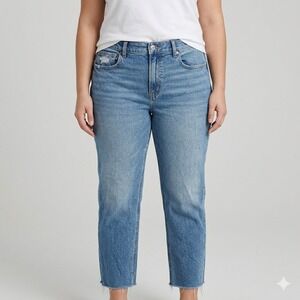 American Eagle‎ Mom Jeans Distressed Stretch Short Raw Hem Size 12 Blue